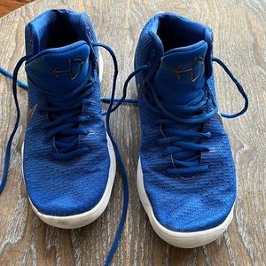 Nike Hyper Dunk blue basketball shoes high top ankle support on the court Size 8